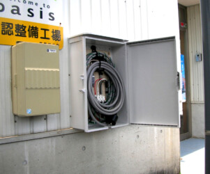 店舗施工例 C様店舗 停電時バイパス君 店舗施工例 C様店舗 停電時バイパス君